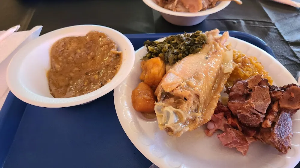 Neck Bones & Gravy over Rice